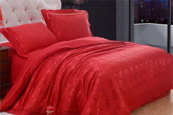 梦见红色的床单