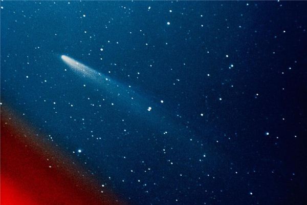 梦见哈雷彗星