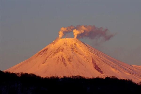 梦见日本火山爆发